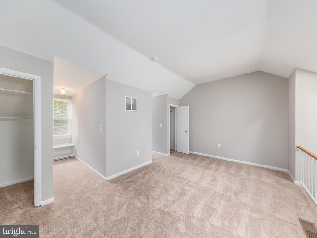 3669 Tavern WAY