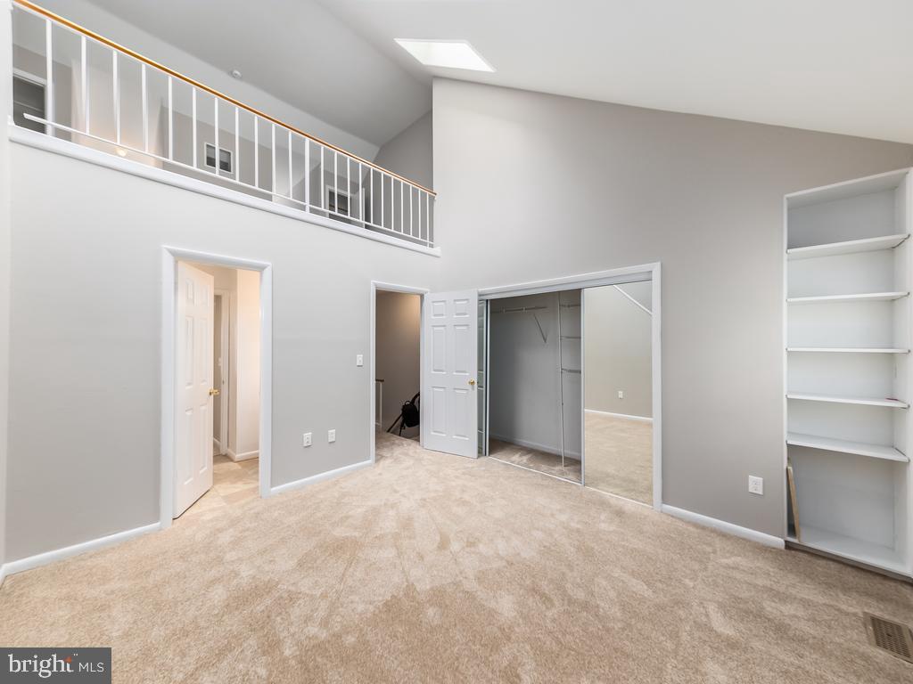 3669 Tavern WAY