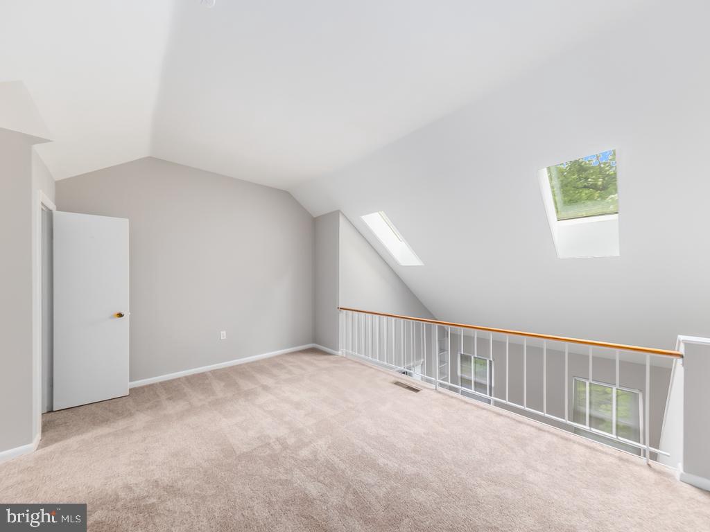 3669 Tavern WAY