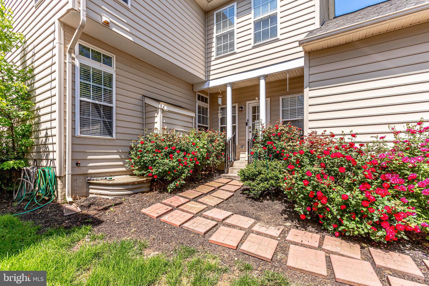17081 Loftridge LANE