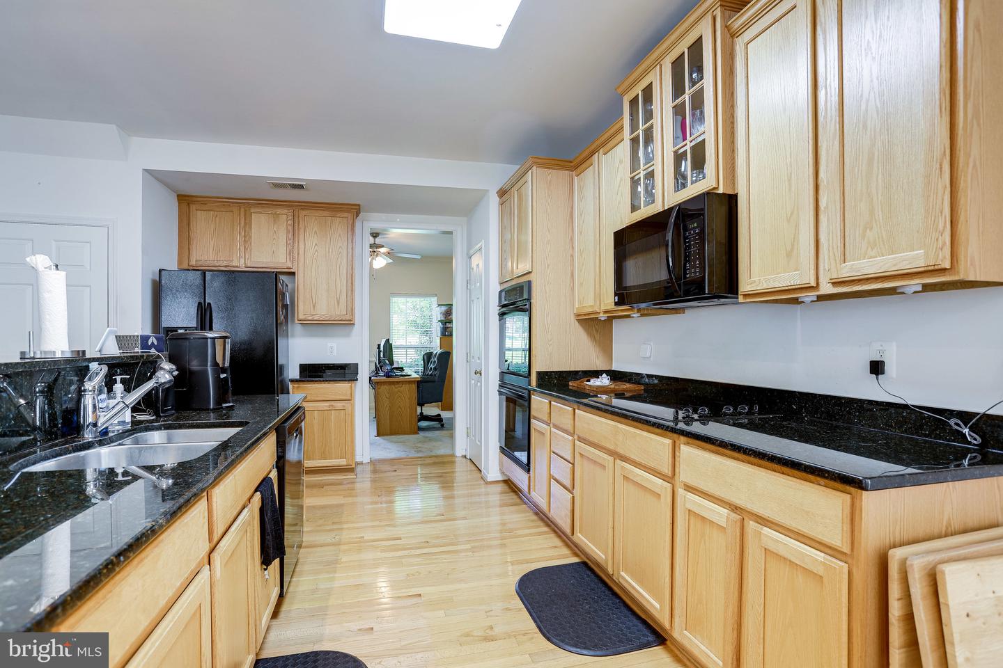 17081 Loftridge LANE