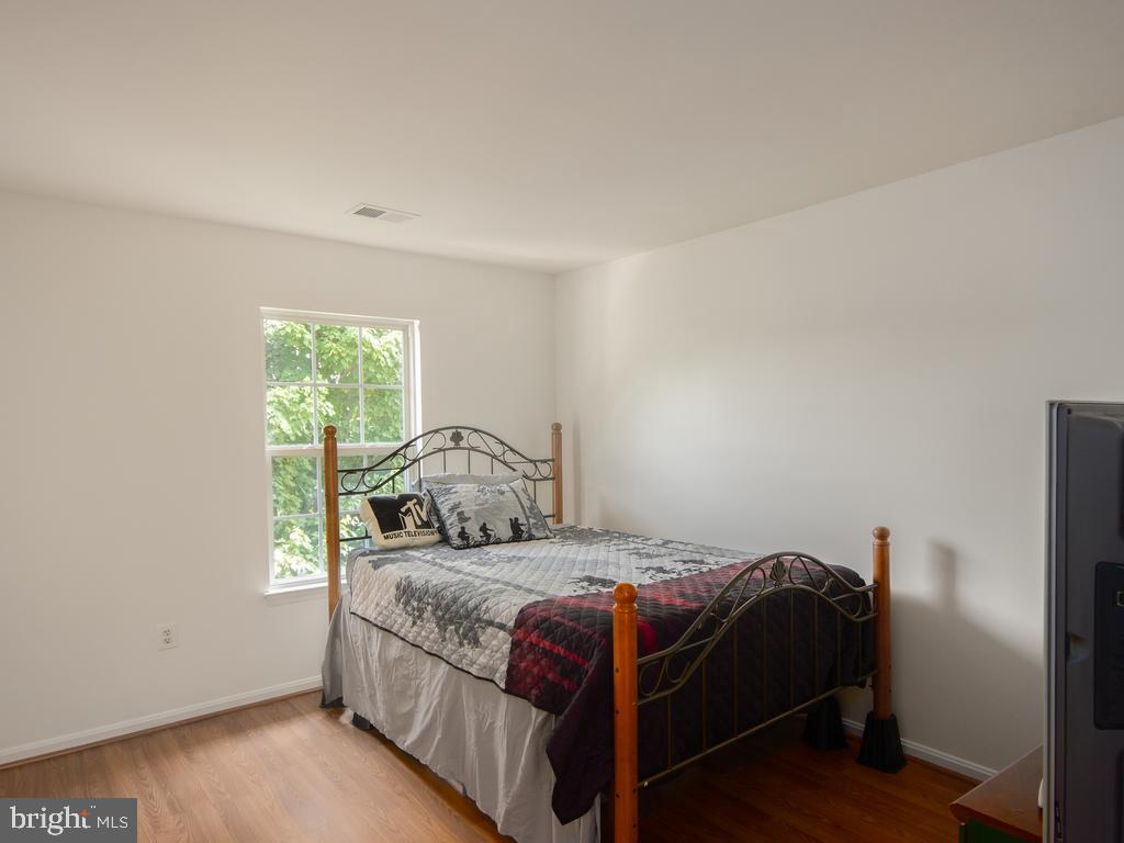 13166 Opal LANE