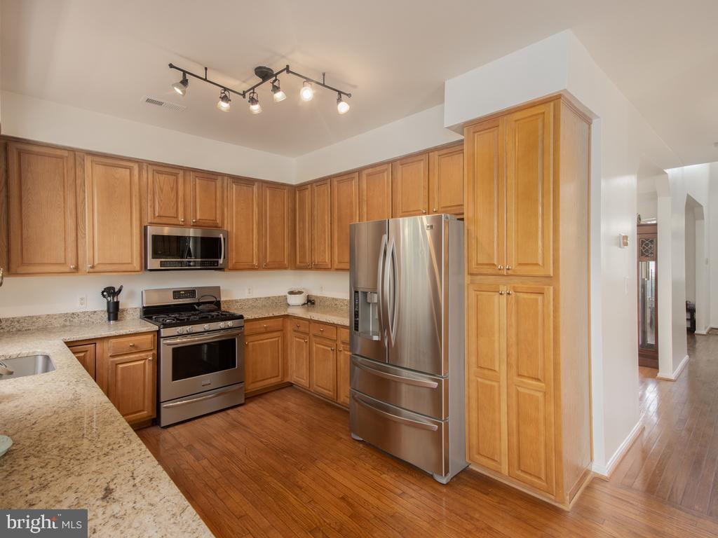 13166 Opal LANE