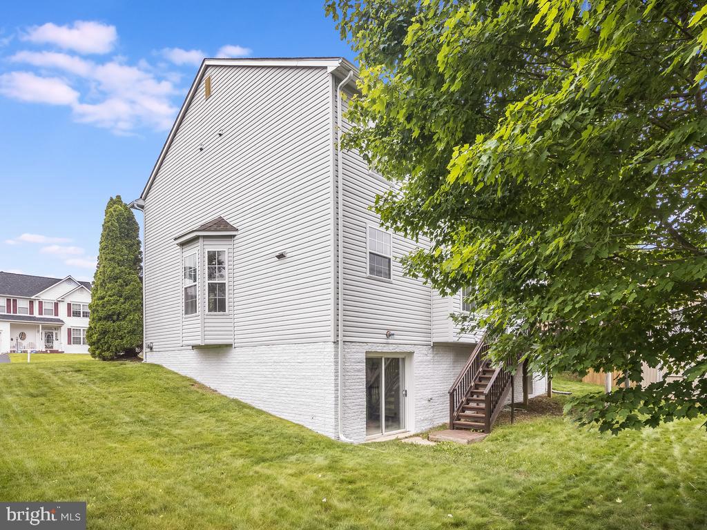 13166 Opal LANE