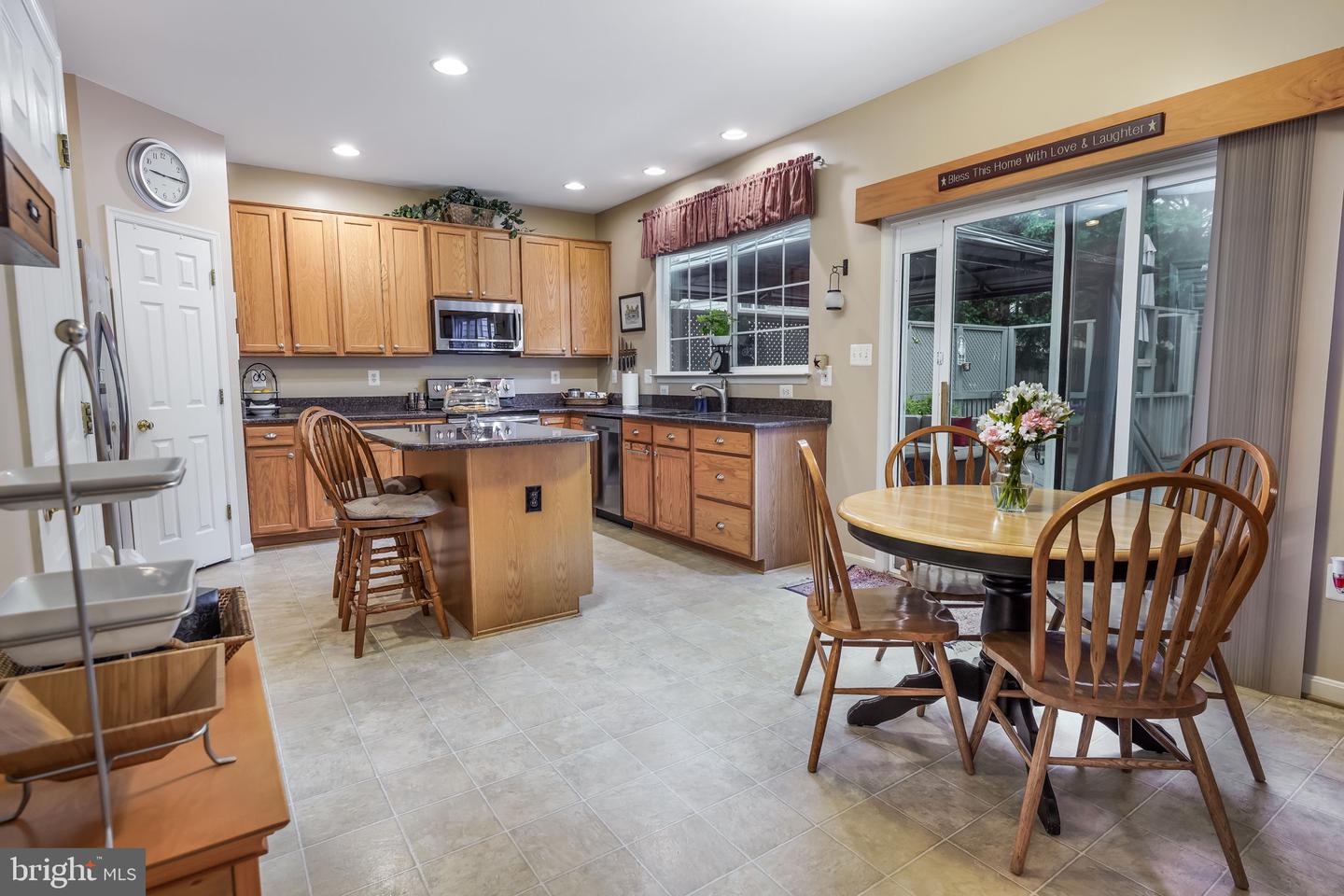 2901 Myrtlewood DRIVE