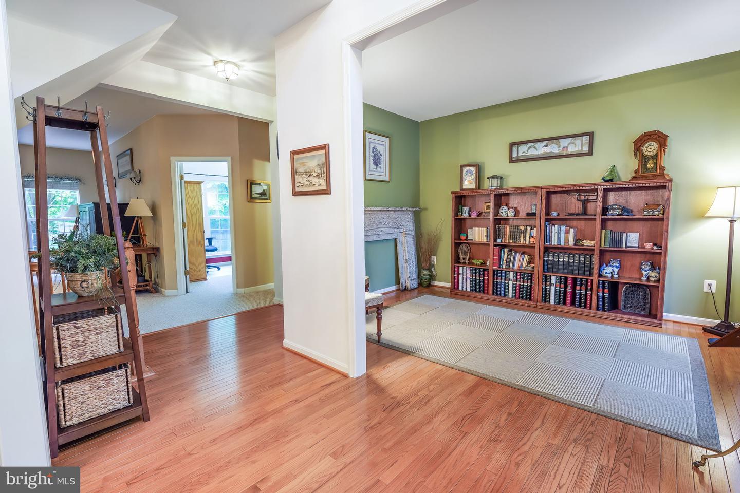 2901 Myrtlewood DRIVE