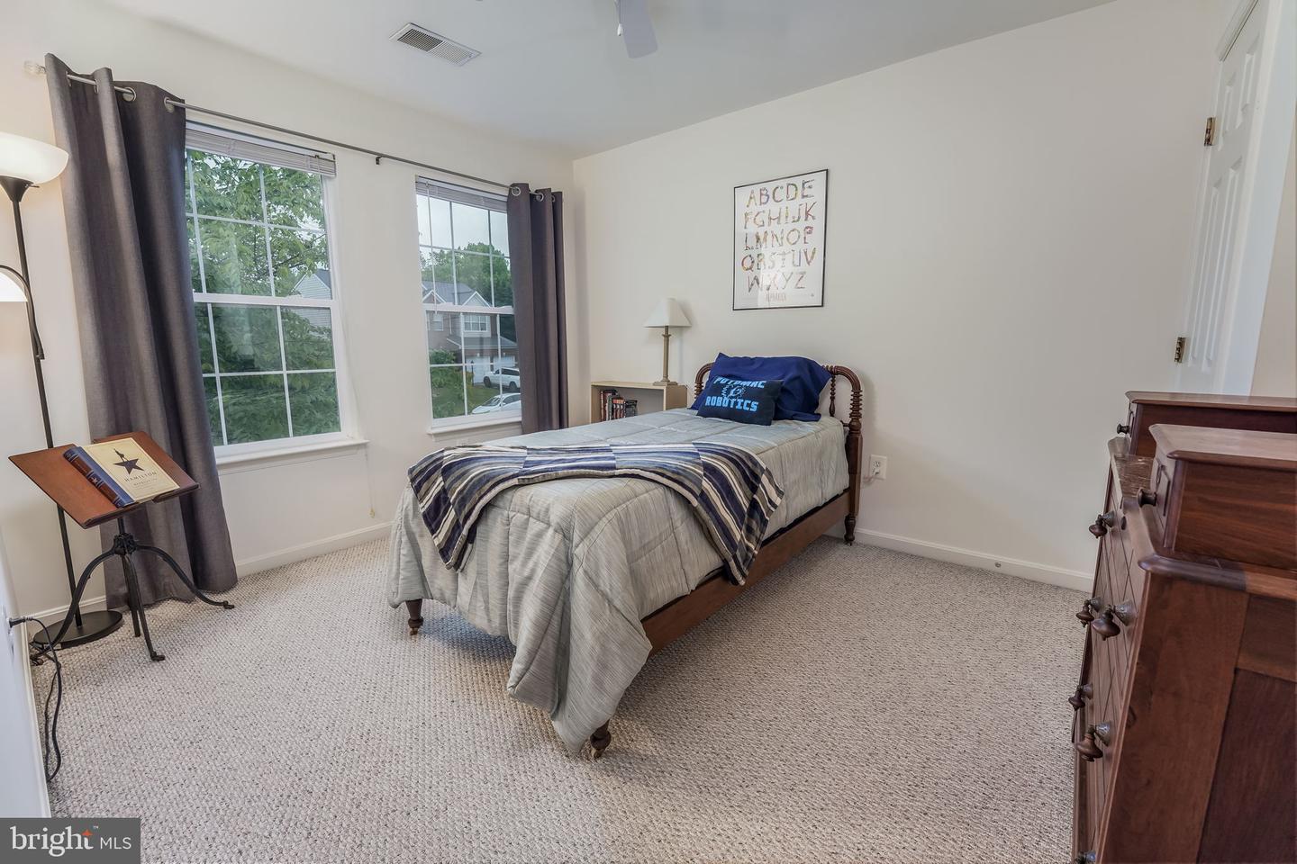 2901 Myrtlewood DRIVE