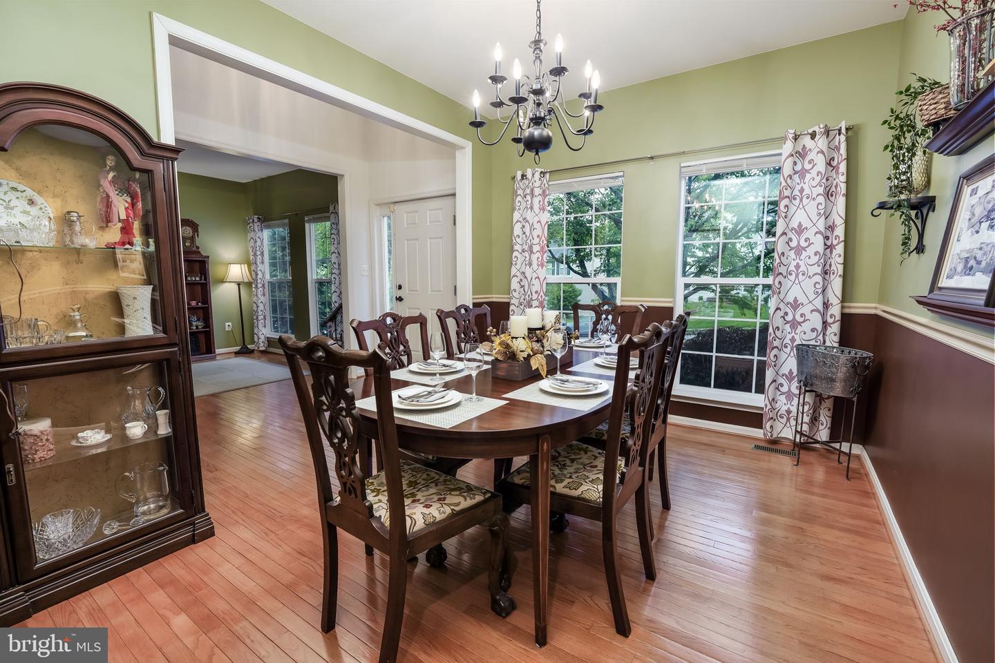 2901 Myrtlewood DRIVE