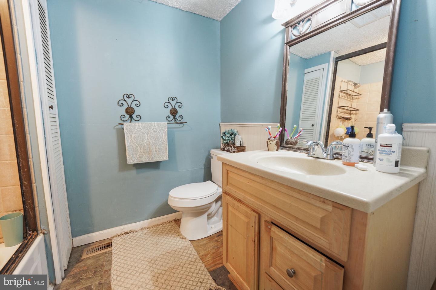 13304 Old Church ROAD
