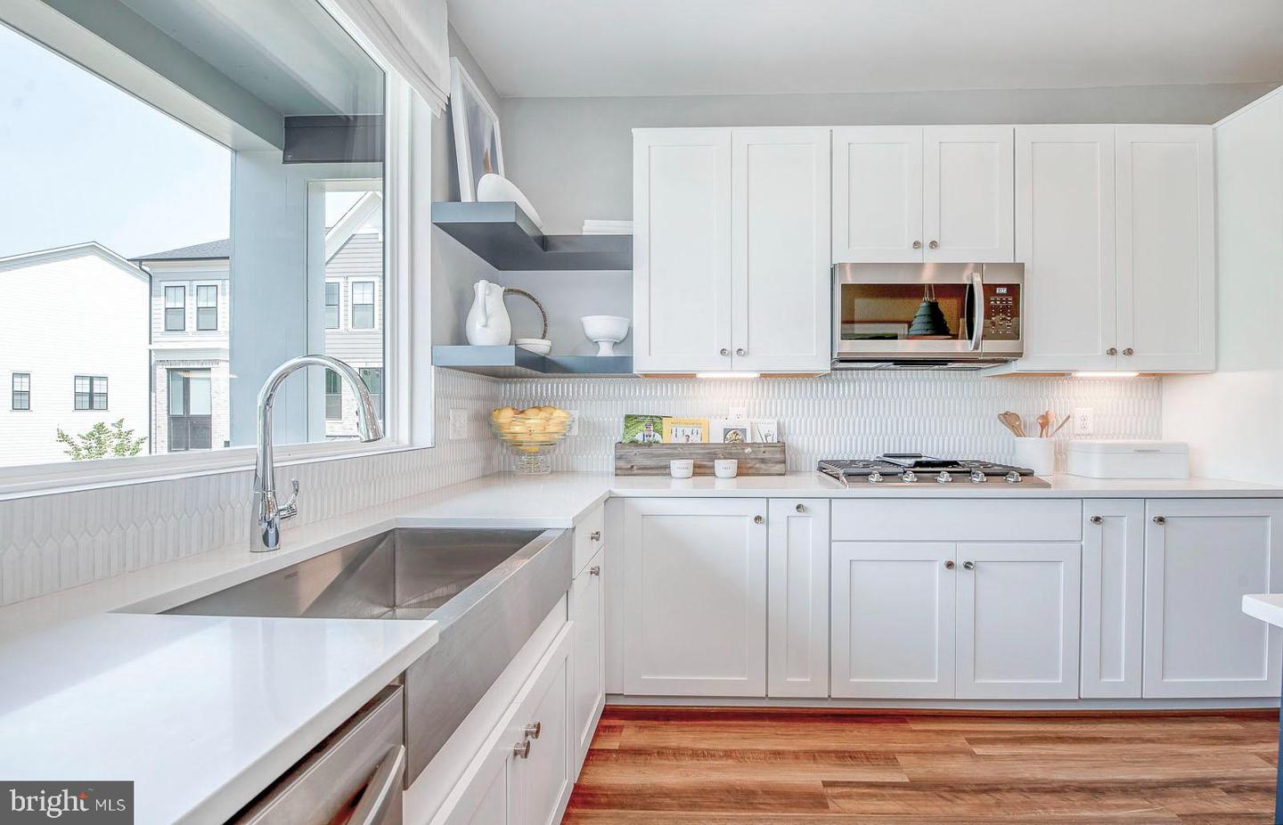 13800 Chrisswind AVENUE