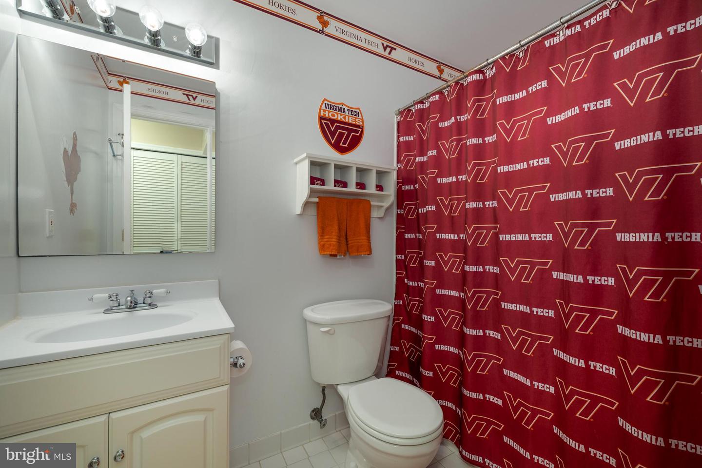 7761 Roseberry Farm DRIVE