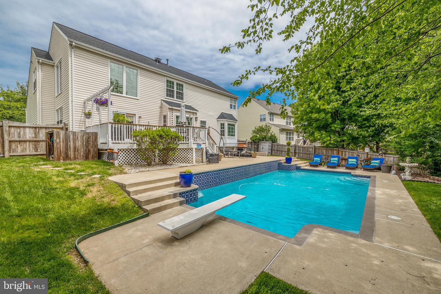7761 Roseberry Farm DRIVE