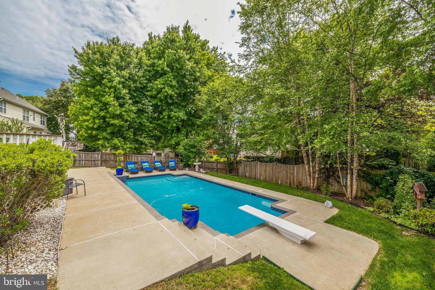7761 Roseberry Farm DRIVE