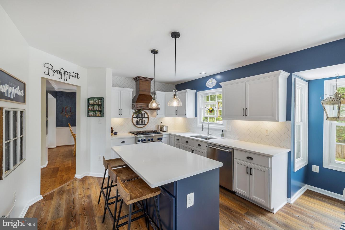 7761 Roseberry Farm DRIVE