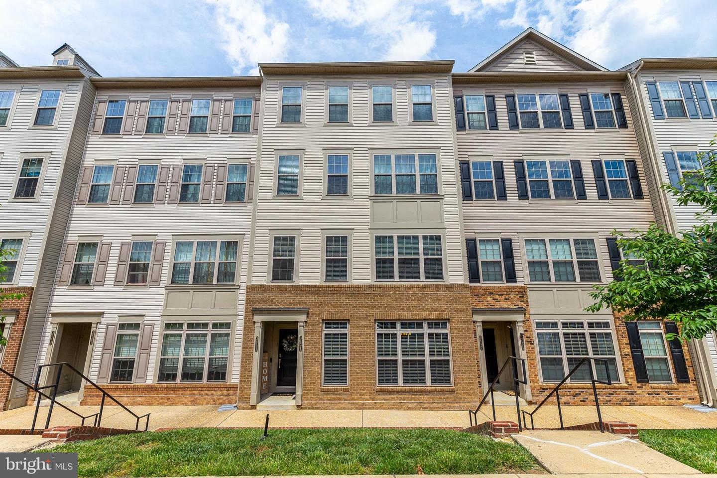 3691 Chippendale CIRCLE Unit: 62