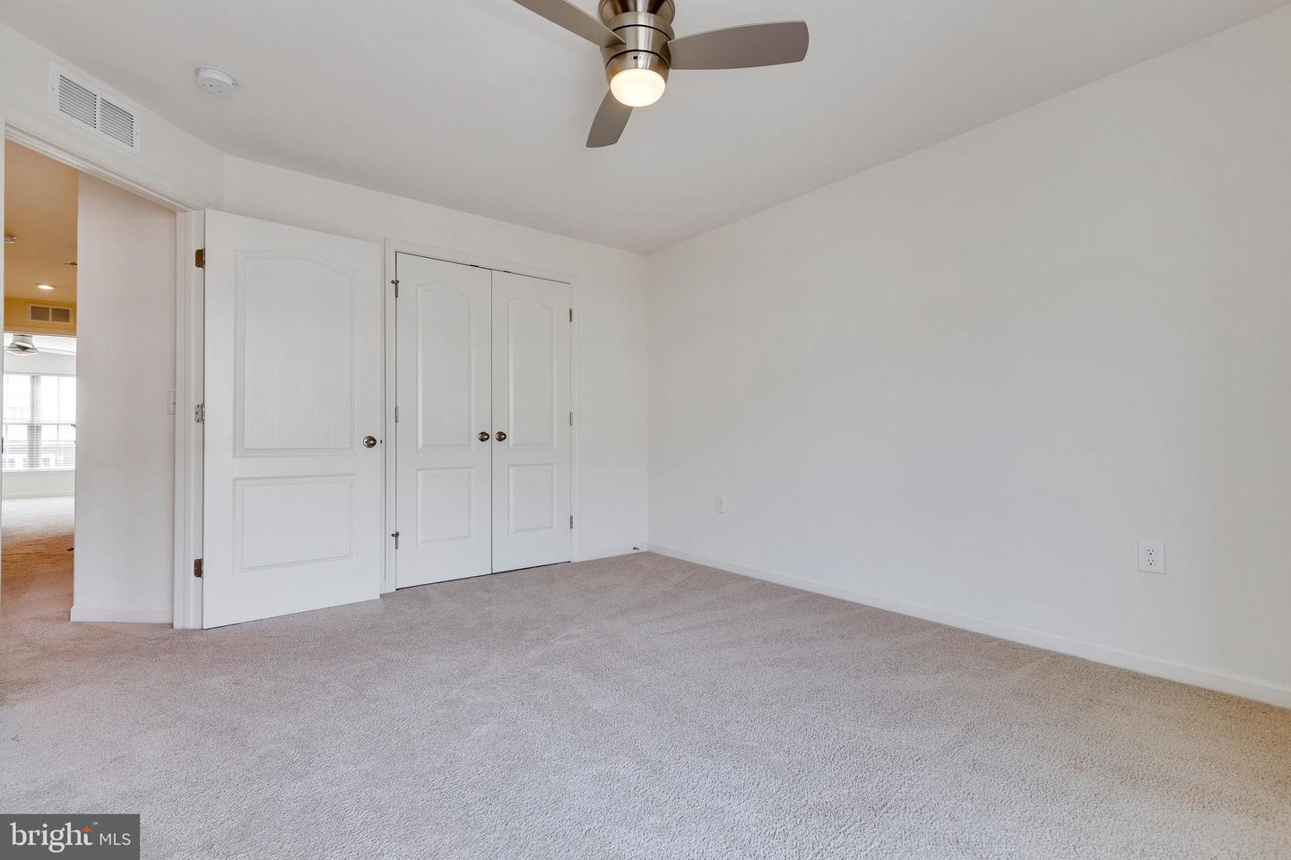 3691 Chippendale CIRCLE Unit: 62