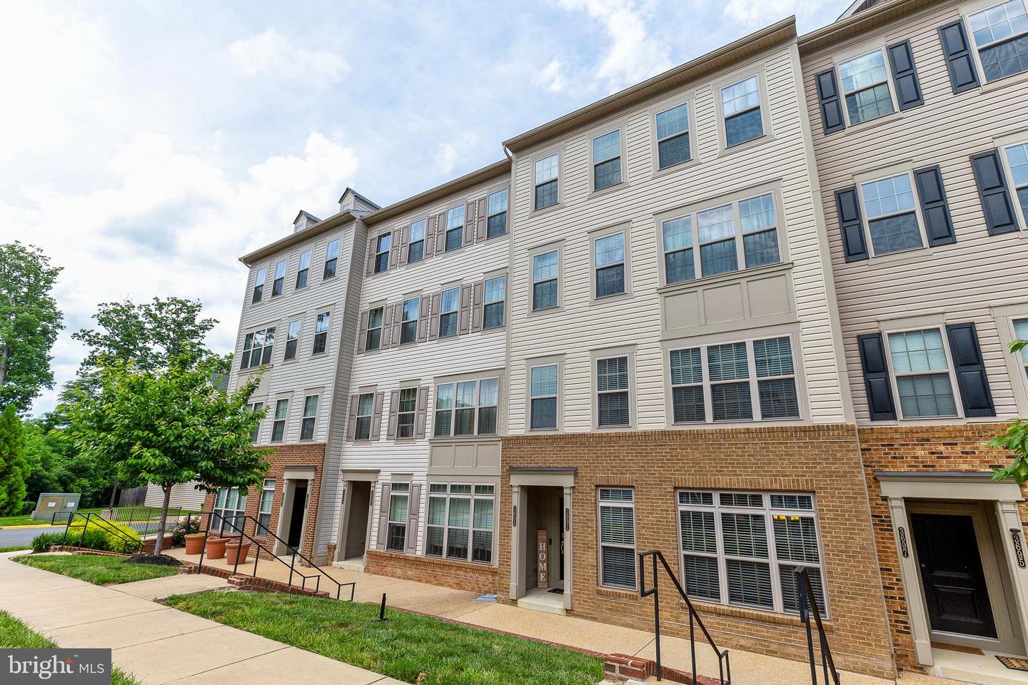 3691 Chippendale CIRCLE Unit: 62