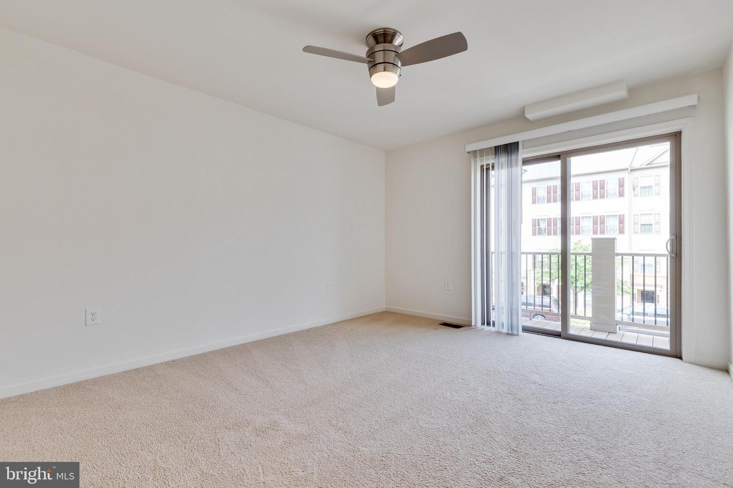 3691 Chippendale CIRCLE Unit: 62