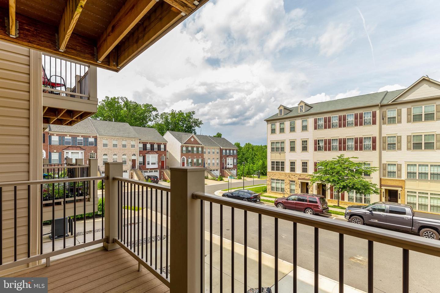 3691 Chippendale CIRCLE Unit: 62