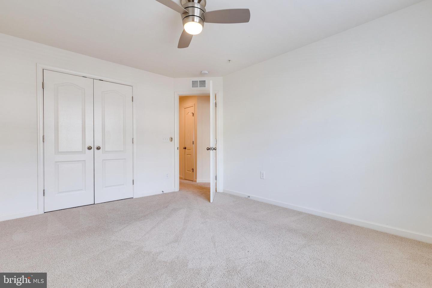 3691 Chippendale CIRCLE Unit: 62