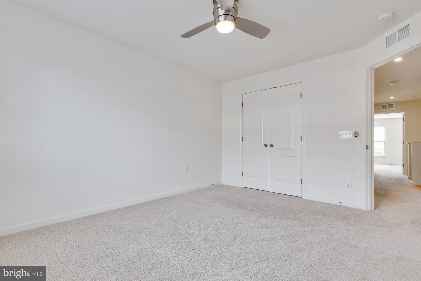 3691 Chippendale CIRCLE Unit: 62