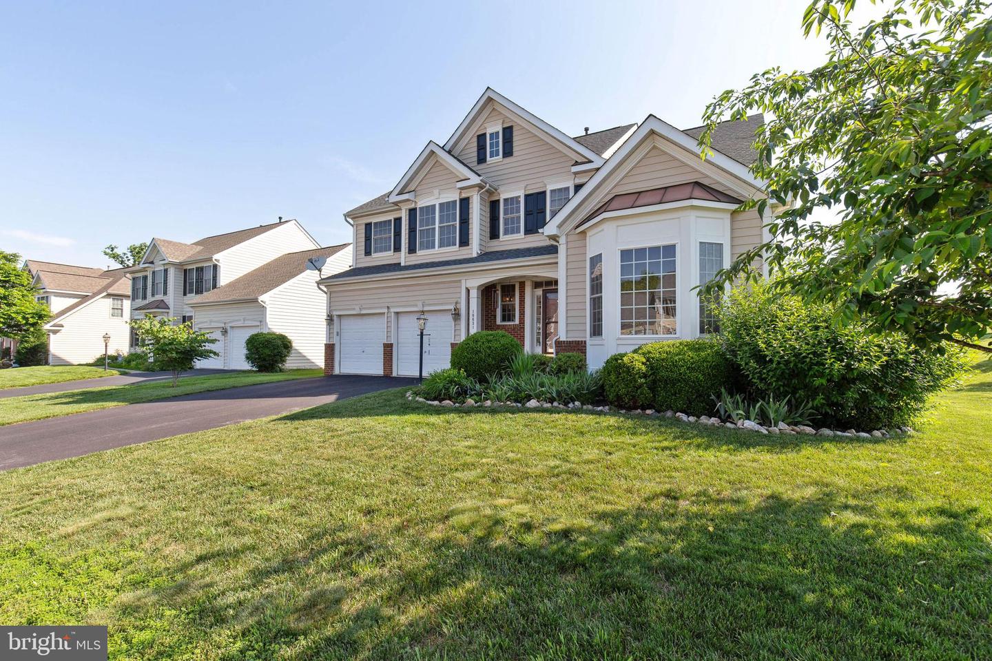 10631 Red Wine COURT