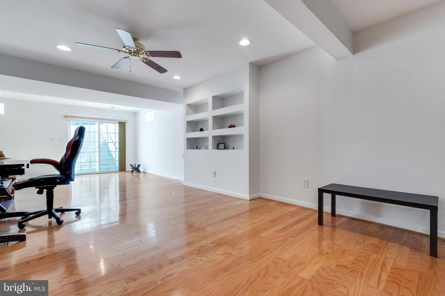 10631 Red Wine COURT