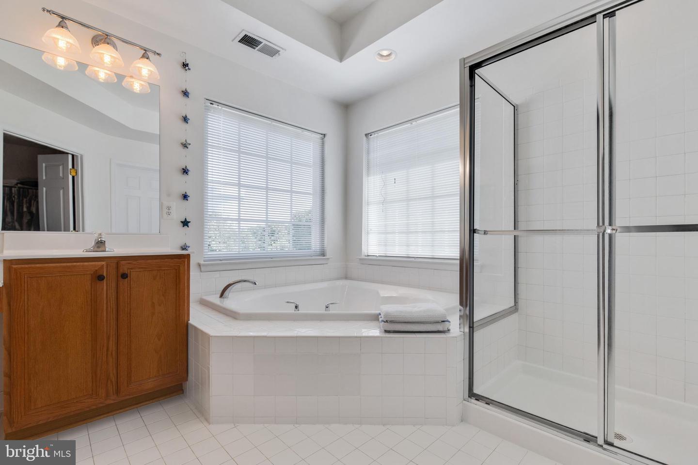 10631 Red Wine COURT