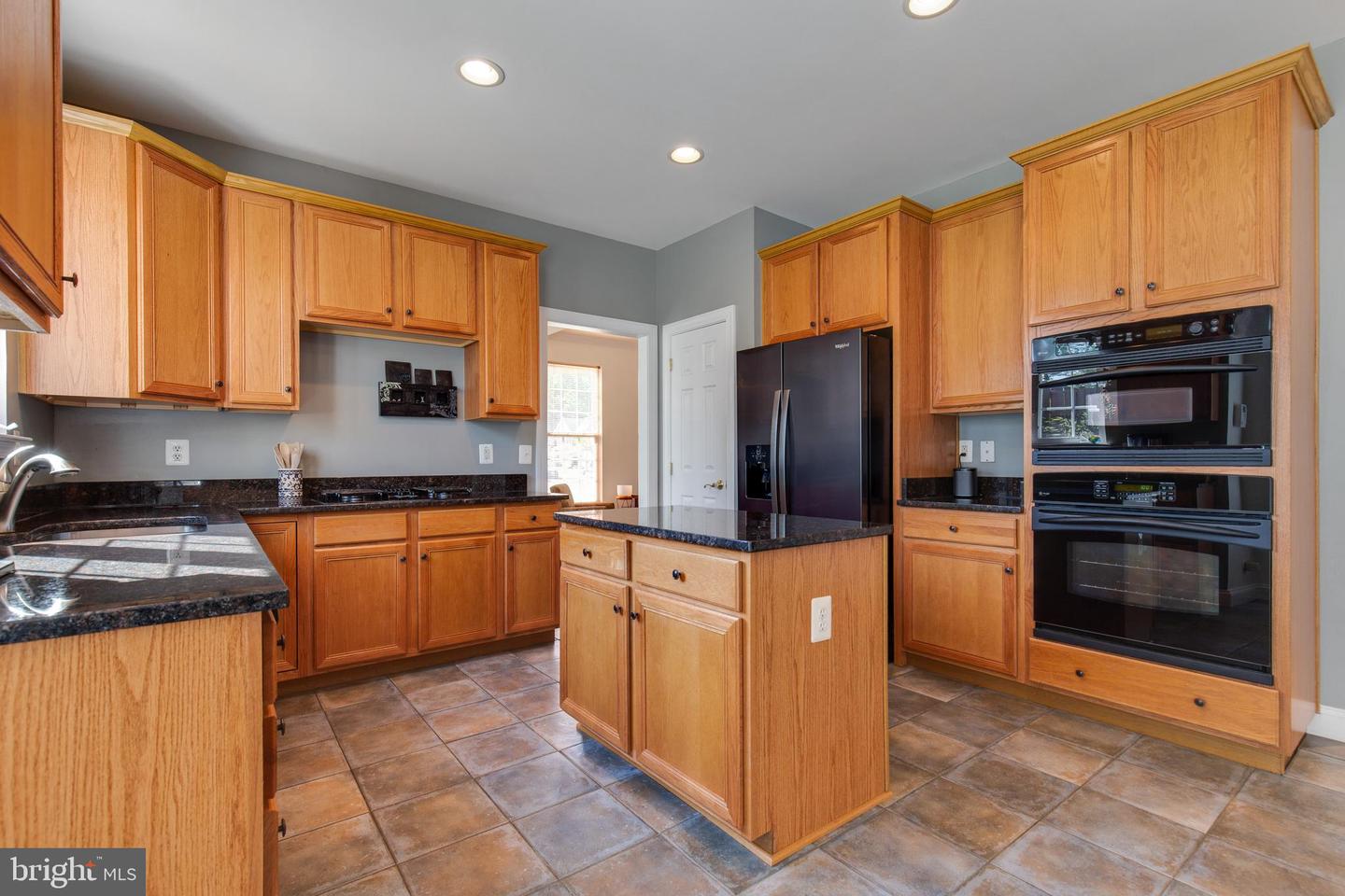 10631 Red Wine COURT