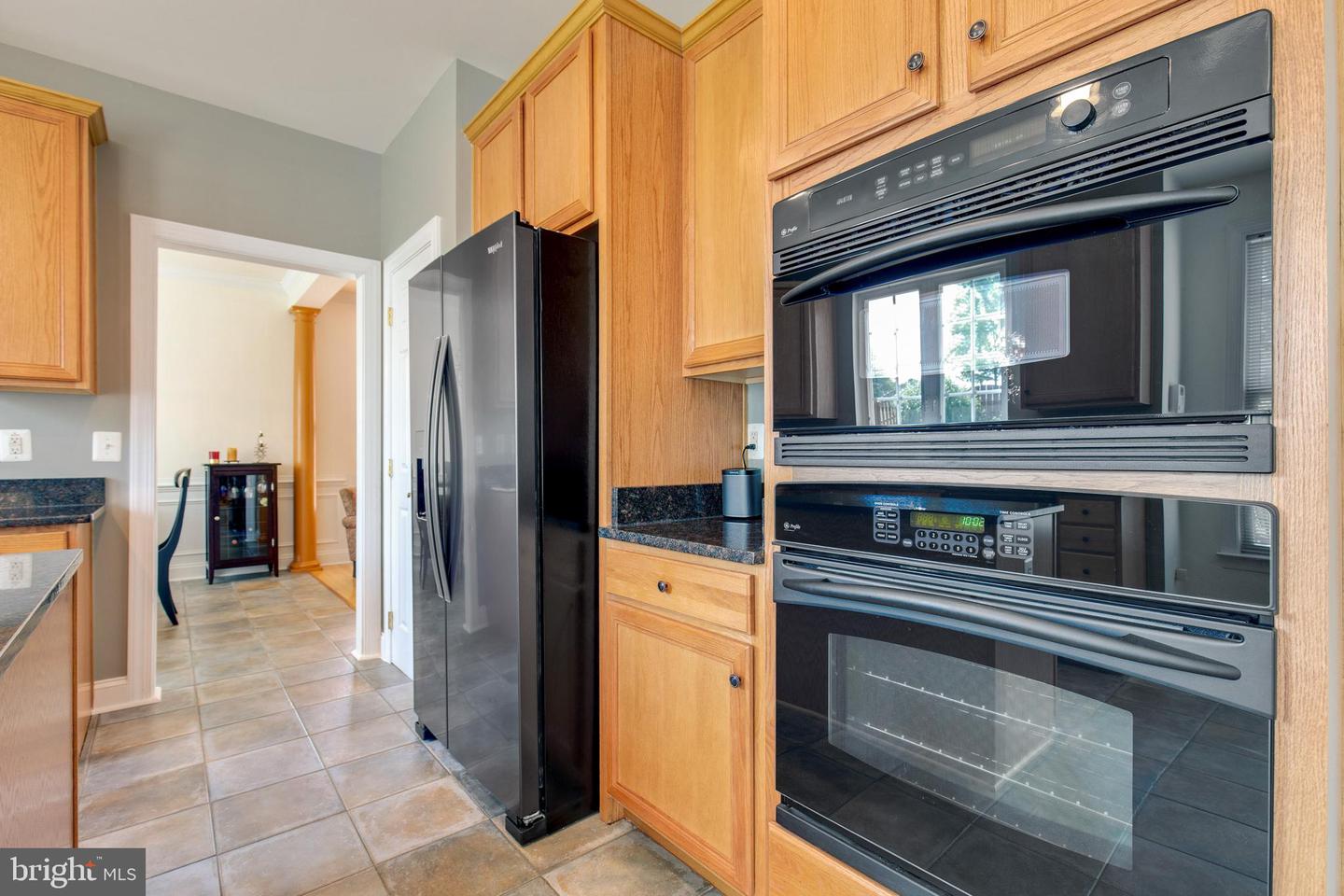 10631 Red Wine COURT