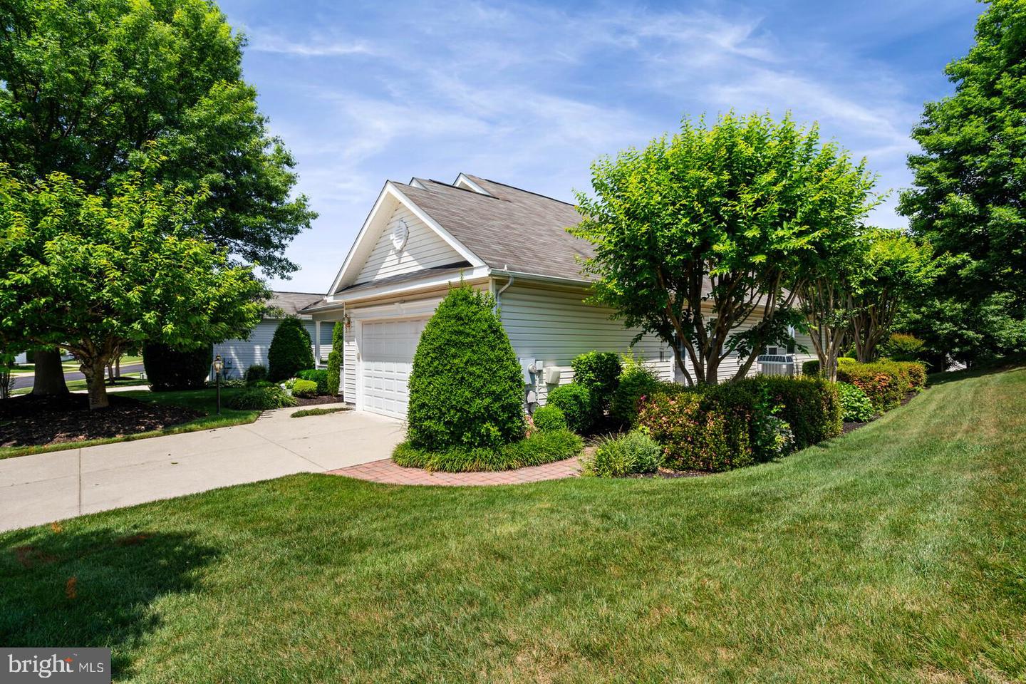 3821 Mulberry Point COURT