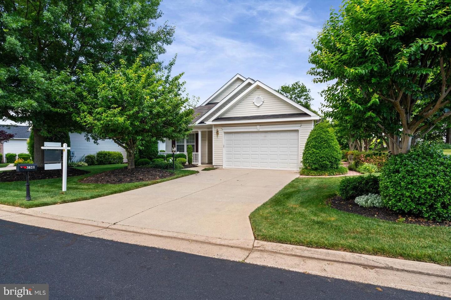 3821 Mulberry Point COURT