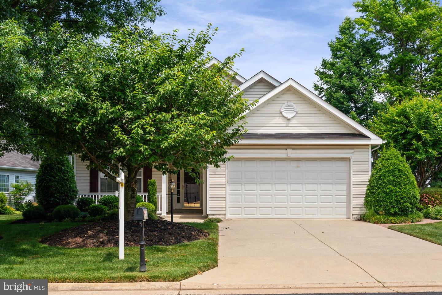 3821 Mulberry Point COURT