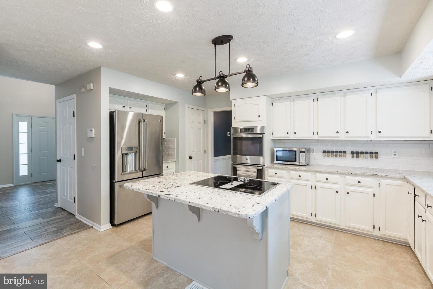 16615 Accolon COURT