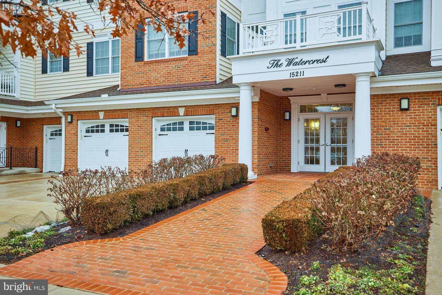 15211 Royal Crest DRIVE Unit: 407