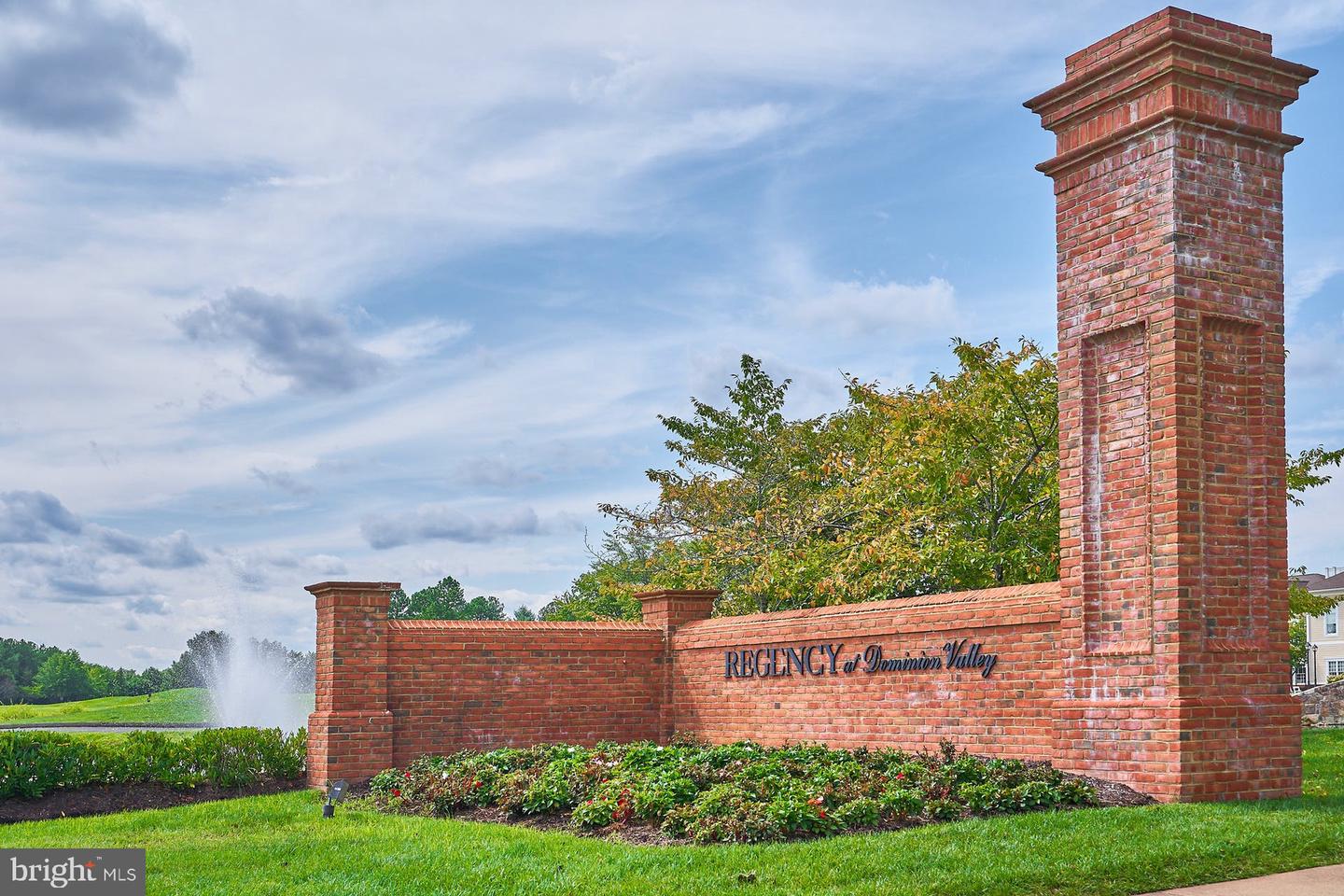 15211 Royal Crest DRIVE Unit: 407