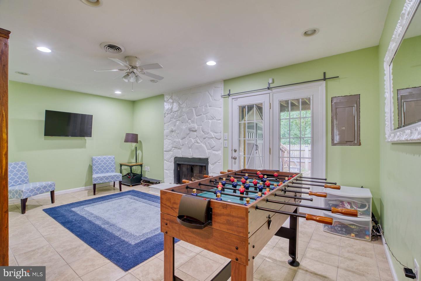 3088 Tecumseh COURT