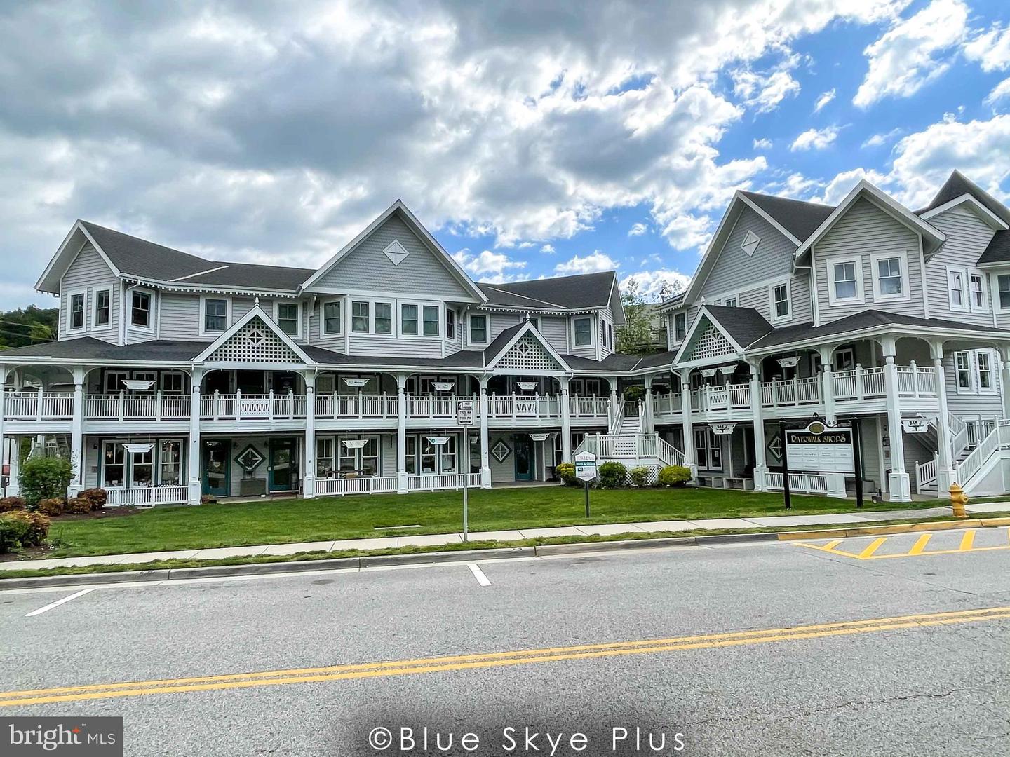 412 Fortress WAY
