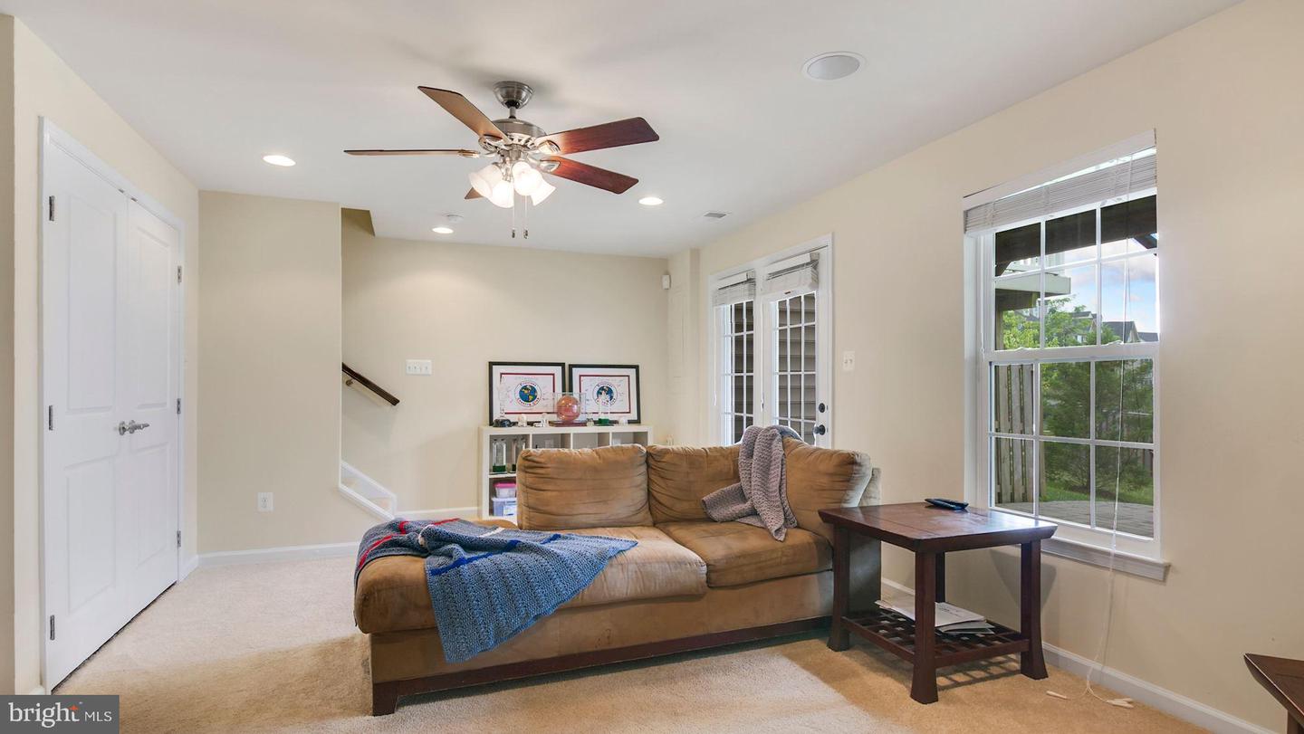 7022 Darbey Knoll DRIVE