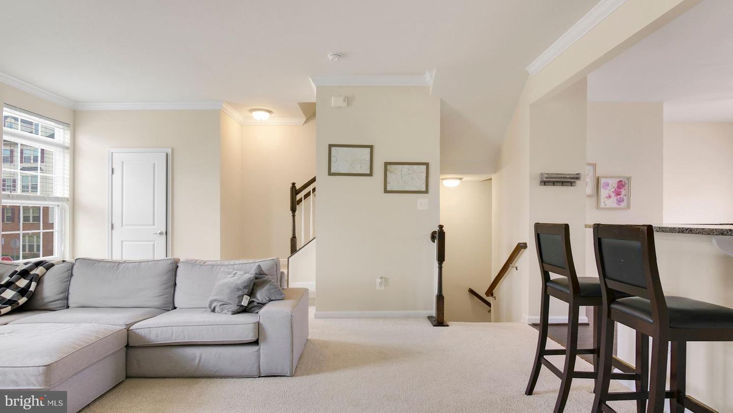 7022 Darbey Knoll DRIVE