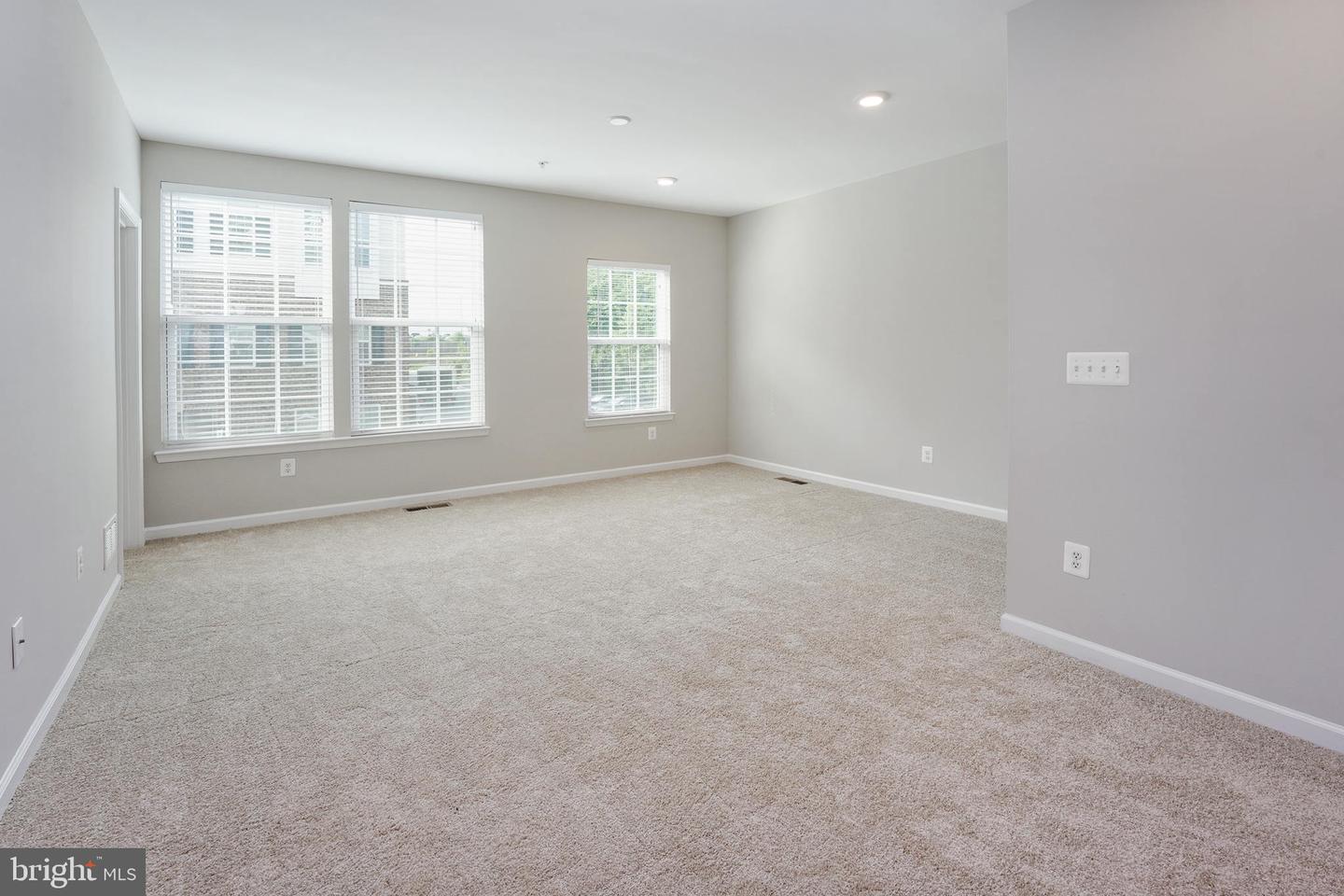 3564 Briarwood DRIVE