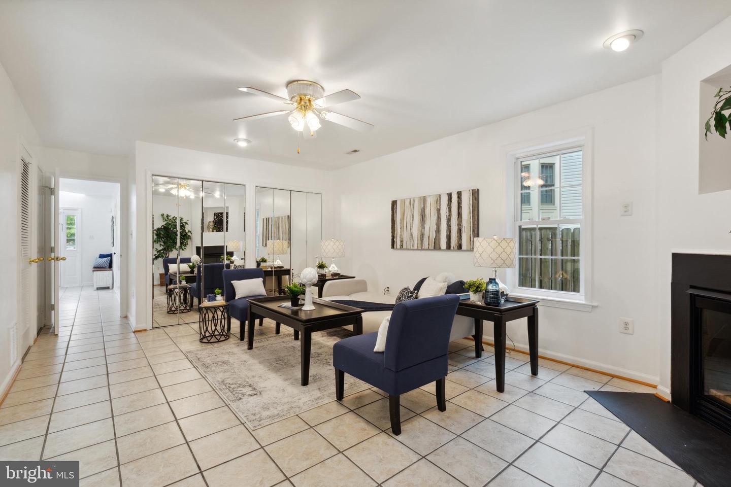 4004 Bali COURT