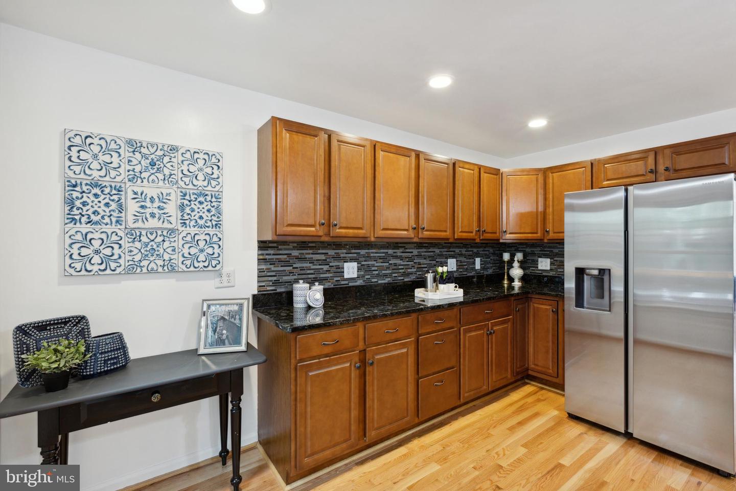 4004 Bali COURT