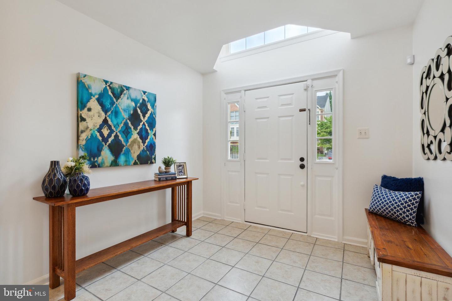 4004 Bali COURT