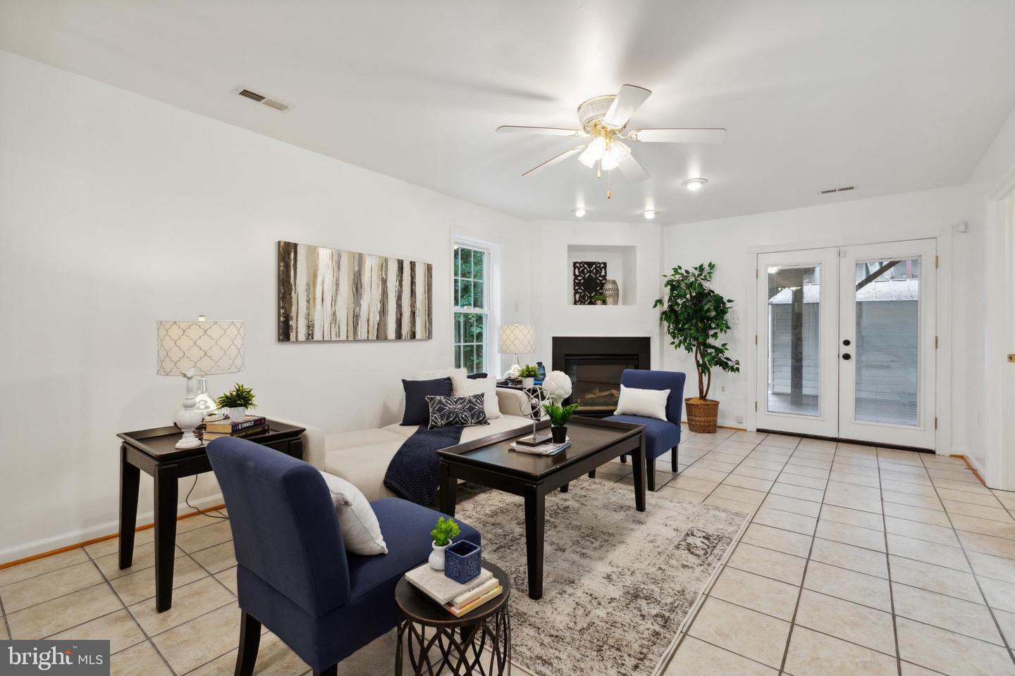 4004 Bali COURT