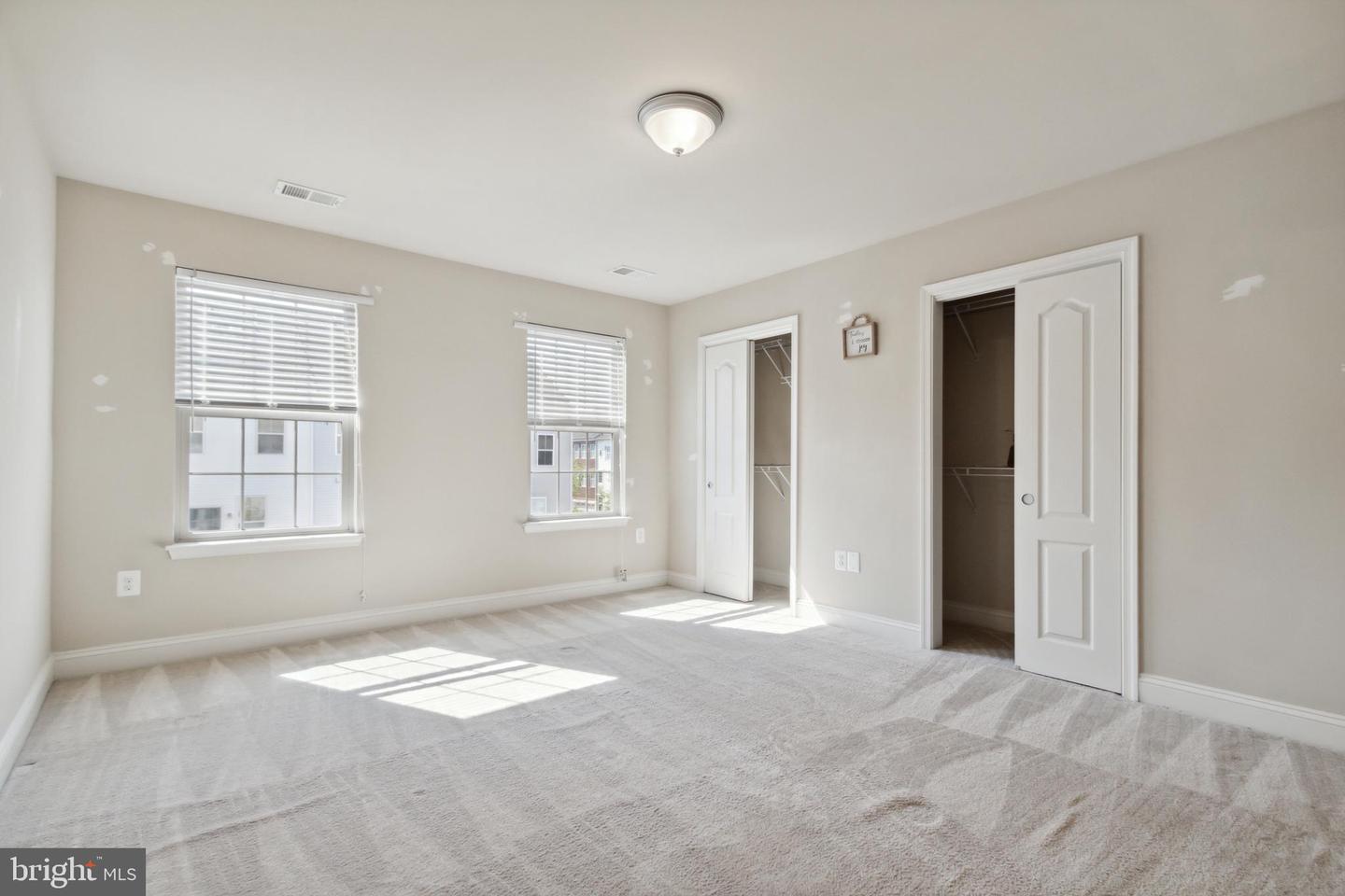 4404 Potomac Highlands CIRCLE