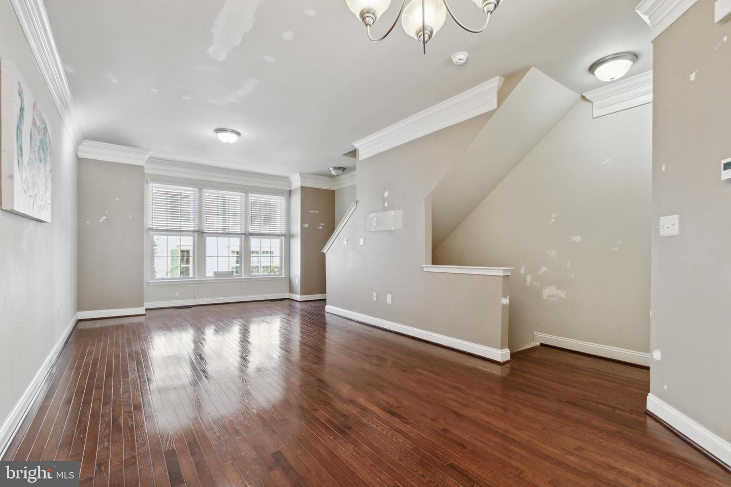 4404 Potomac Highlands CIRCLE