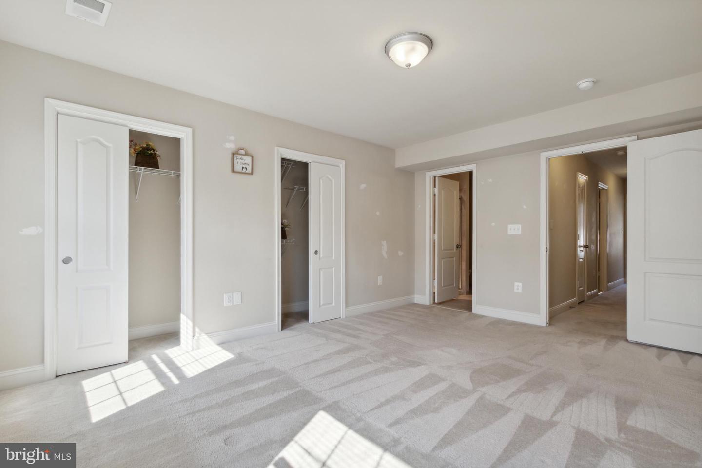 4404 Potomac Highlands CIRCLE