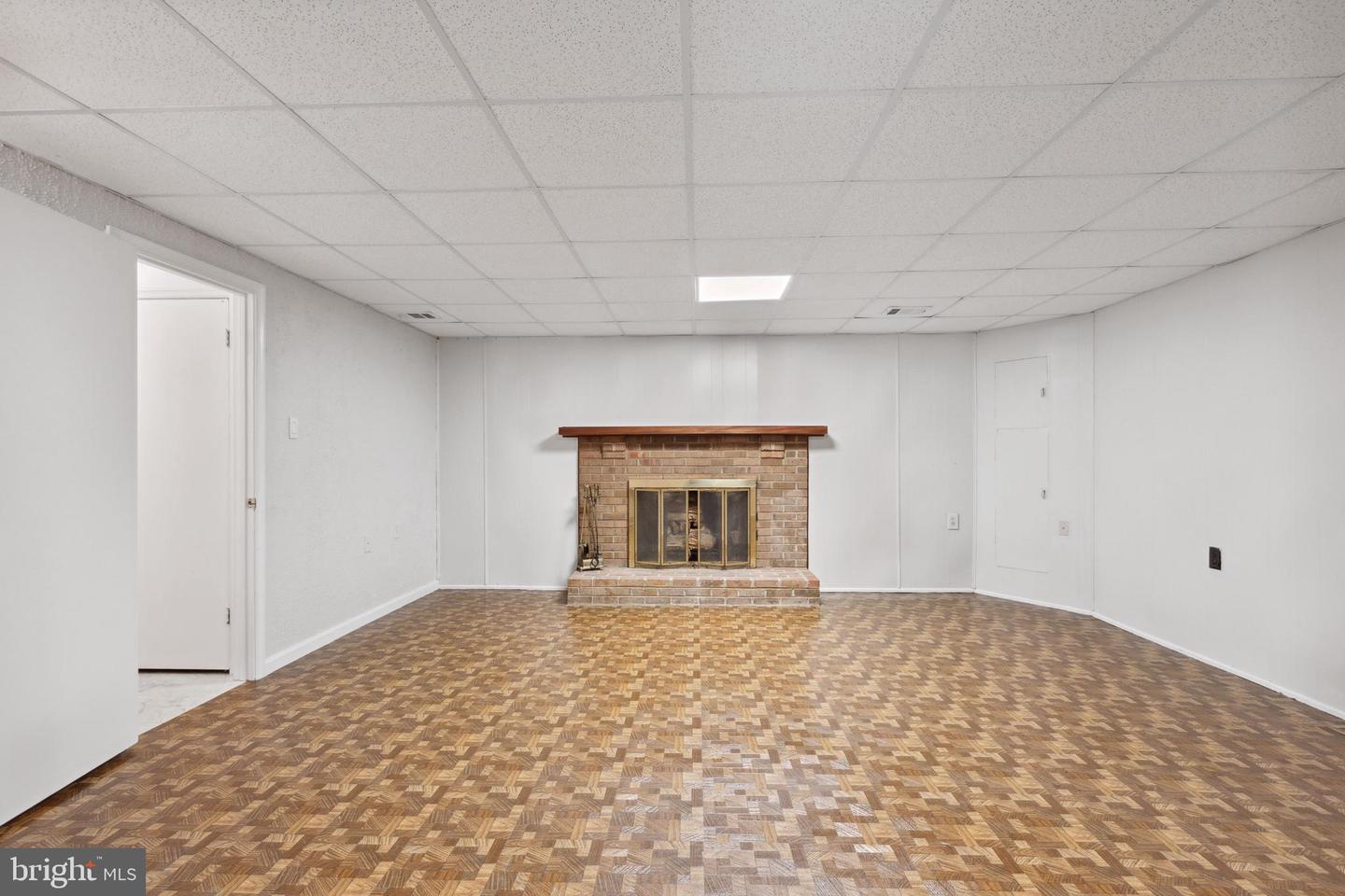 12350 Chickasaw COURT