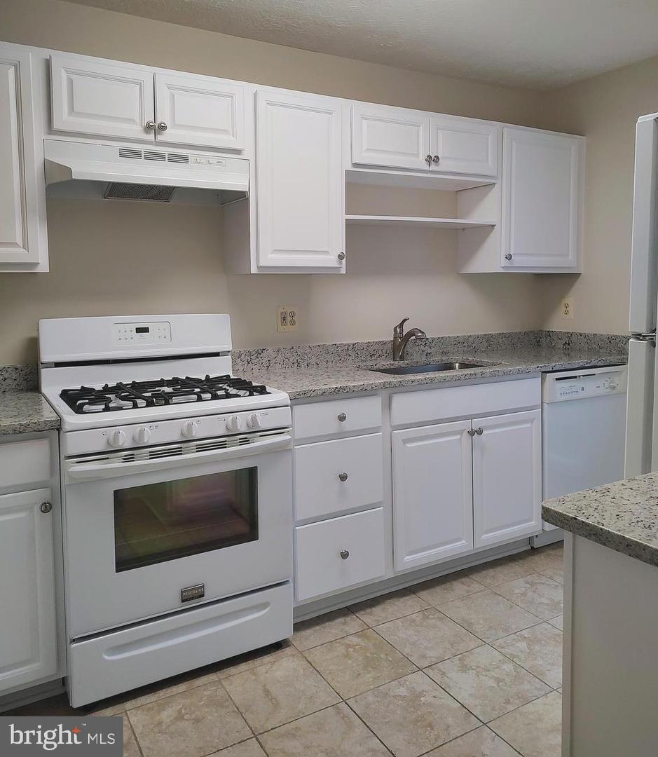 12036 Cardamom DRIVE Unit: 12036
